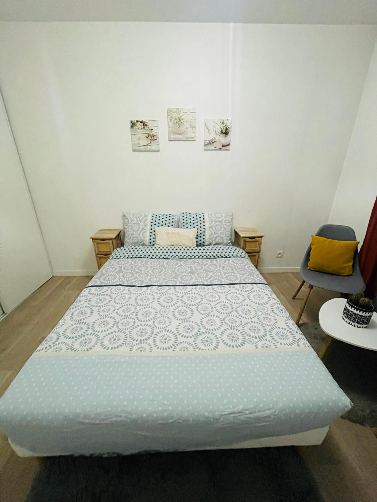 Апартаменты La Chambre Сен-Дени Экстерьер фото